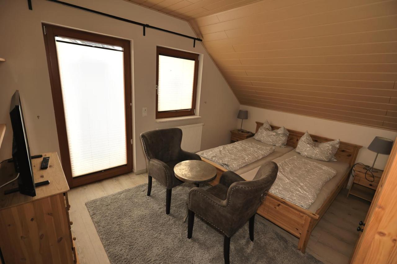 Pension Zum Paradies Harthausen  외부 사진