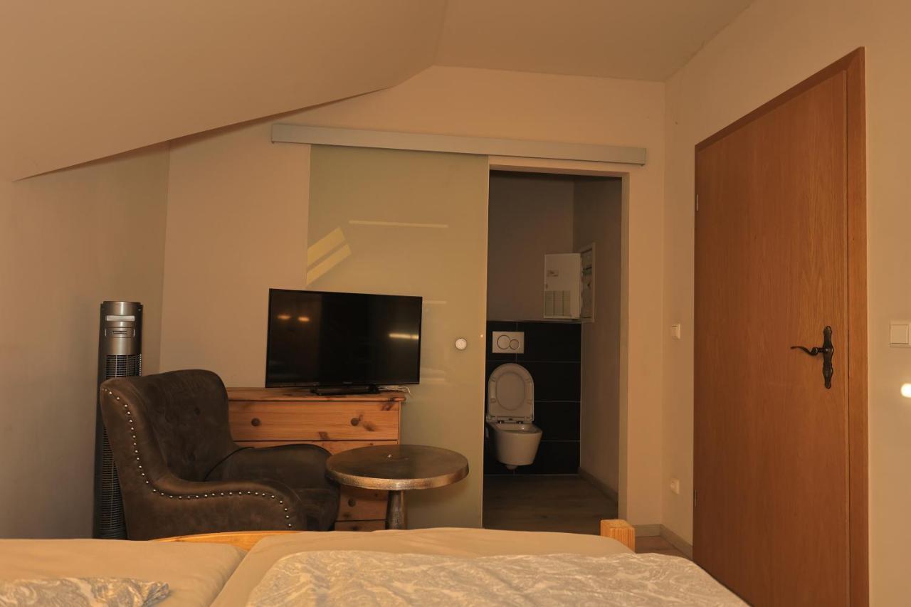 Pension Zum Paradies Harthausen  외부 사진