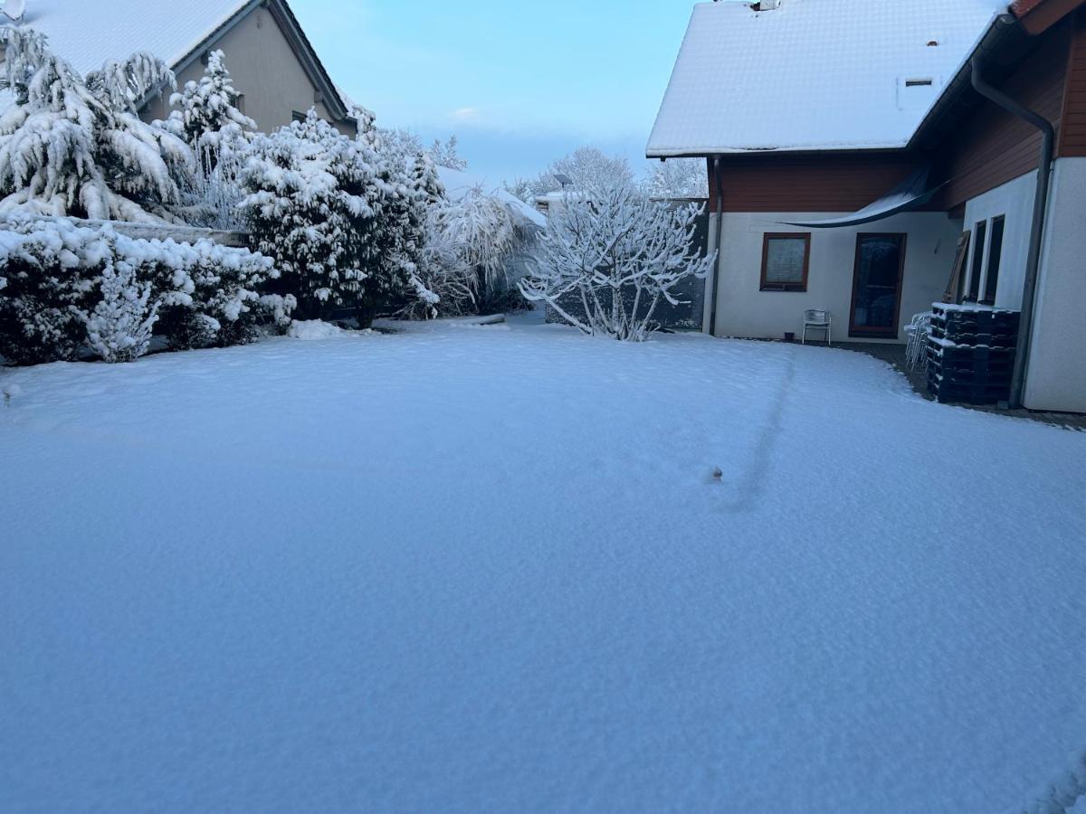 Pension Zum Paradies Harthausen  외부 사진