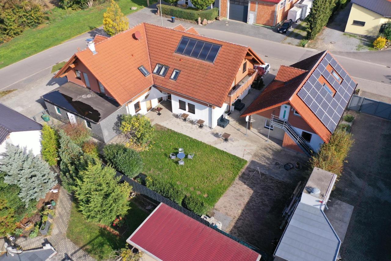 Pension Zum Paradies Harthausen  외부 사진