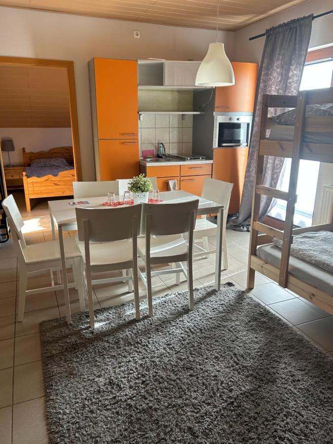 Pension Zum Paradies Harthausen  외부 사진